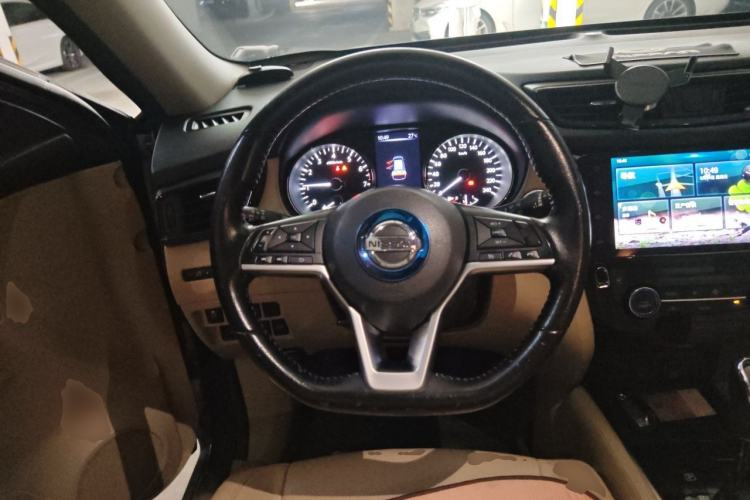 Used Nissan X-Trail 2019 2.0L CVT Smart Connect Comfort Edition 2WD Steering Wheel