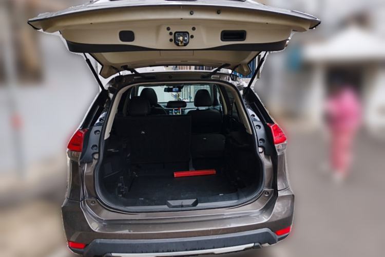 Used Nissan X-Trail 2019 2.0L CVT Smart Connect Comfort Edition 2WD Trunk