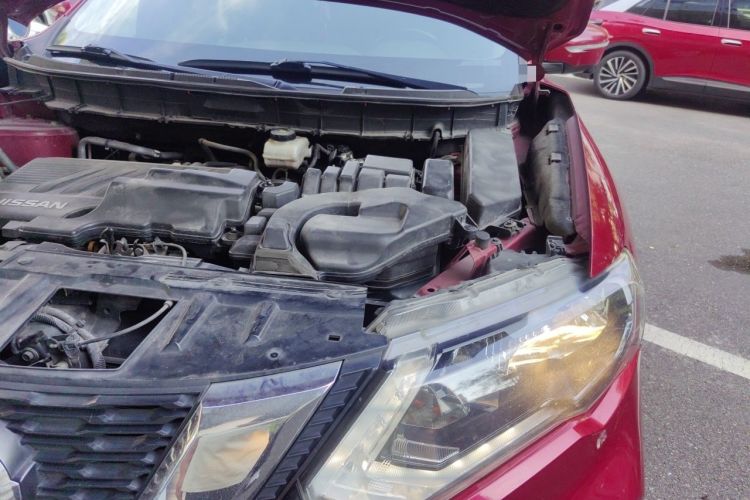 Used Nissan X-Trail 2019 2.0L CVT Smart Connect Comfort Edition 2WD Engine Bay Left