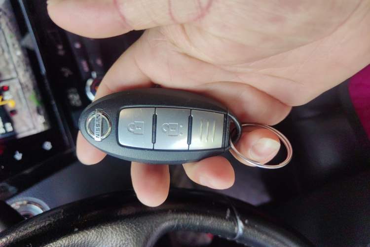 Used Nissan X-Trail 2019 2.0L CVT Smart Connect Comfort Edition 2WD Vehicle Key
