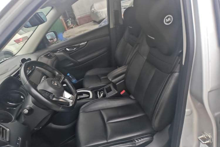 Used Nissan X-Trail 2019 2.0L CVT Smart Connect Comfort Edition 2WD Left Front Seat