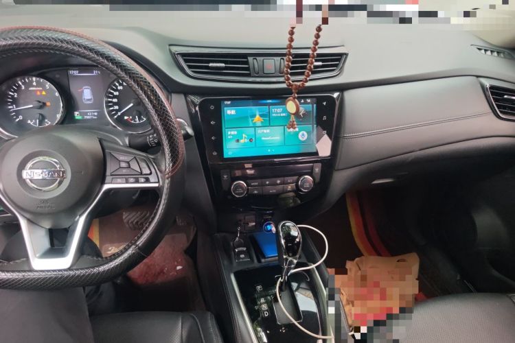 Used Nissan X-Trail 2019 2.0L CVT Smart Connect Comfort Edition 2WD Audio And AC Panel