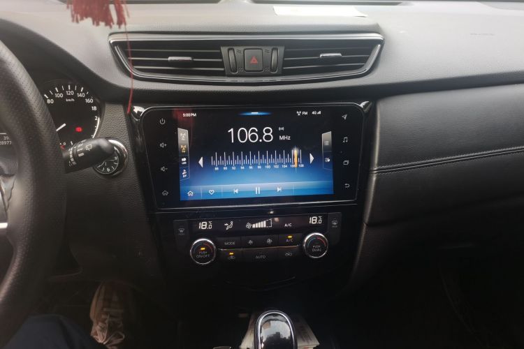 Used Nissan X-Trail 2019 2.0L CVT Smart Connect Comfort Edition 2WD Audio And AC Panel