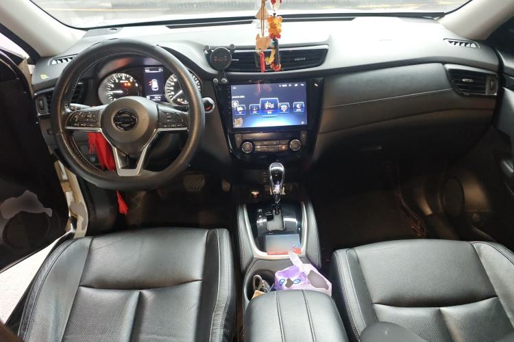 Used Nissan X-Trail 2019 2.0L CVT Comfort Edition 2WD Center Console