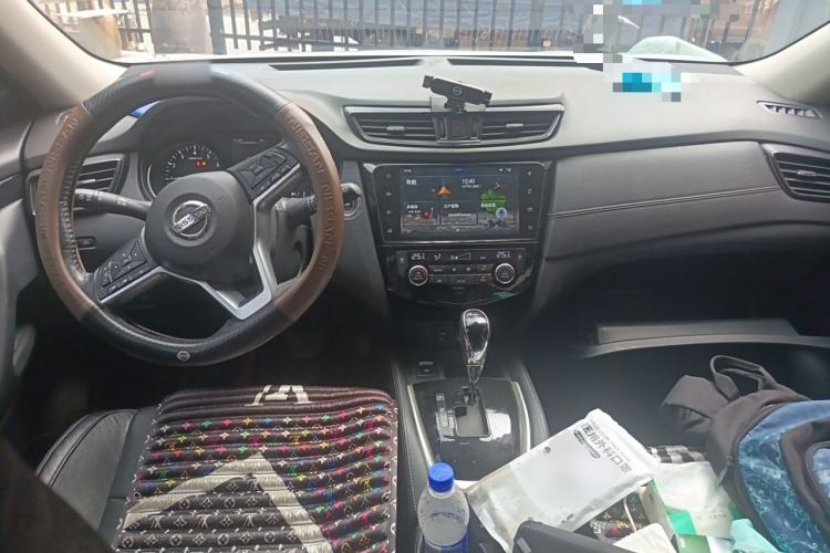 Used Nissan X-Trail 2019 2.0L CVT Comfort Edition 2WD Center Console