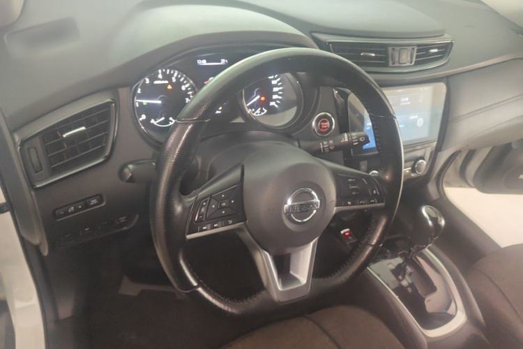 Used Nissan X-Trail 2019 2.5L CVT Smart Connect Luxury Edition 4WD Center Console