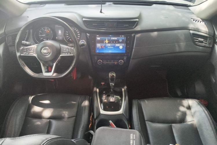 Used Nissan X-Trail 2019 2.0L CVT Smart Connect Comfort Edition 2WD Center Console