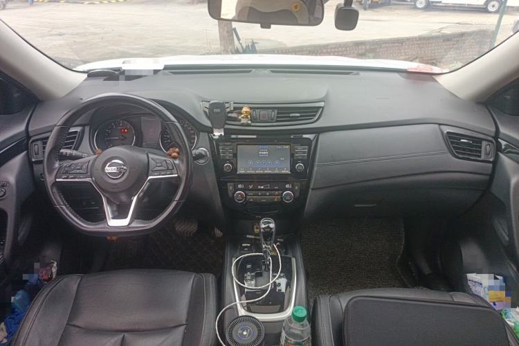 Used Nissan X-Trail 2019 2.0L CVT Comfort Edition 2WD Center Console