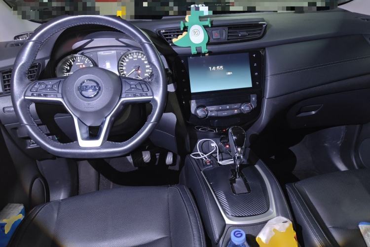 Used Nissan X-Trail 2019 2.0L CVT Smart Connect Comfort Edition 2WD Center Console