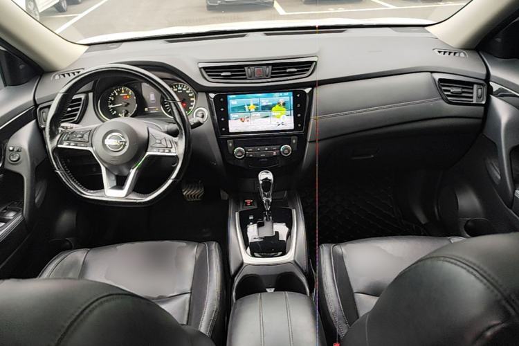 Used Nissan X-Trail 2019 2.0L CVT Smart Connect Comfort Edition 2WD Center Console