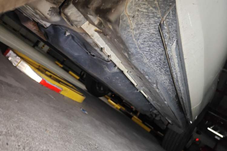 Used Nissan X-Trail 2019 2.5L CVT Smart Connect Luxury Edition 4WD Chassis Front Left