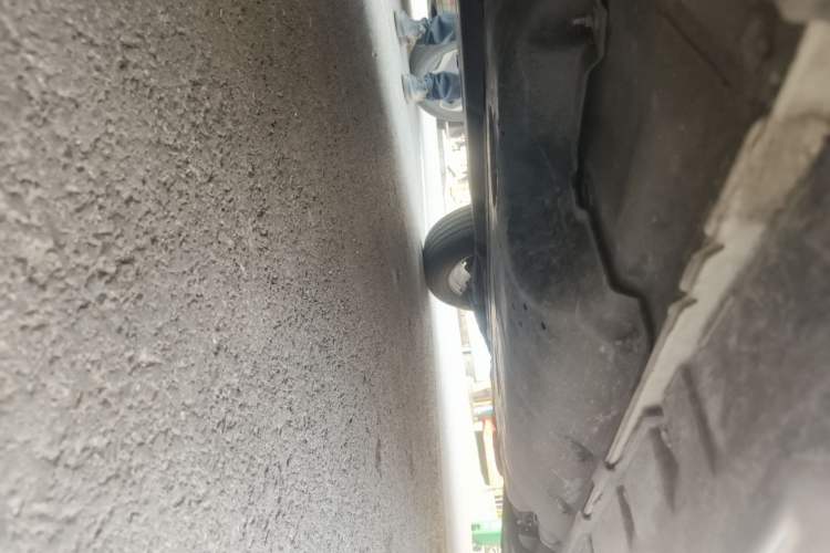 Used Nissan X-Trail 2019 2.0L CVT Smart Connect Comfort Edition 2WD Chassis Front Left