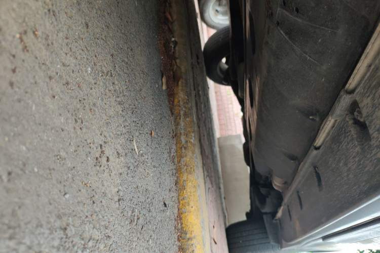 Used Nissan X-Trail 2019 2.0L CVT Comfort Edition 2WD Chassis Front Left