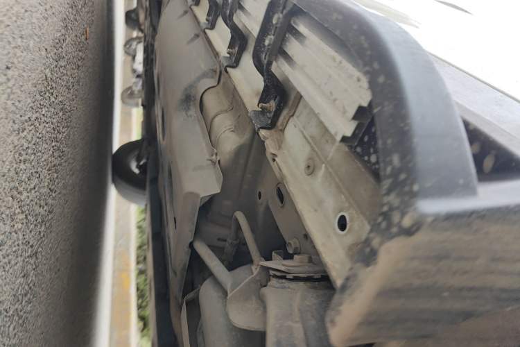 Used Nissan X-Trail 2019 2.0L CVT Smart Connect Comfort Edition 2WD Chassis Rear Left