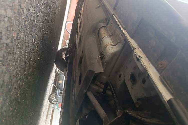 Used Nissan X-Trail 2019 2.0L CVT Comfort Edition 2WD Chassis Rear Left