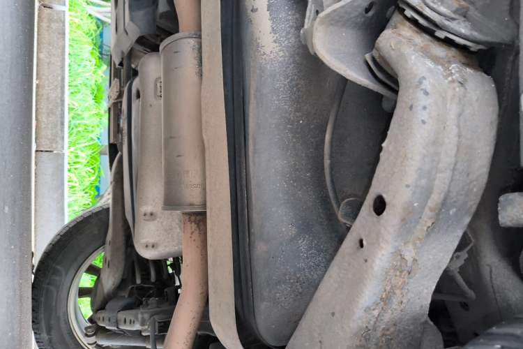 Used Nissan X-Trail 2019 2.0L CVT Comfort Edition 2WD Chassis Rear Left