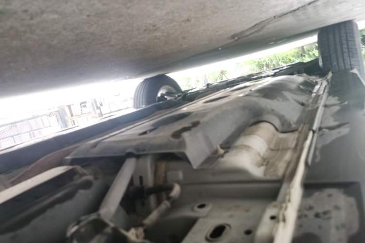Used Nissan X-Trail 2019 2.0L CVT Comfort Edition 2WD Chassis Rear Left