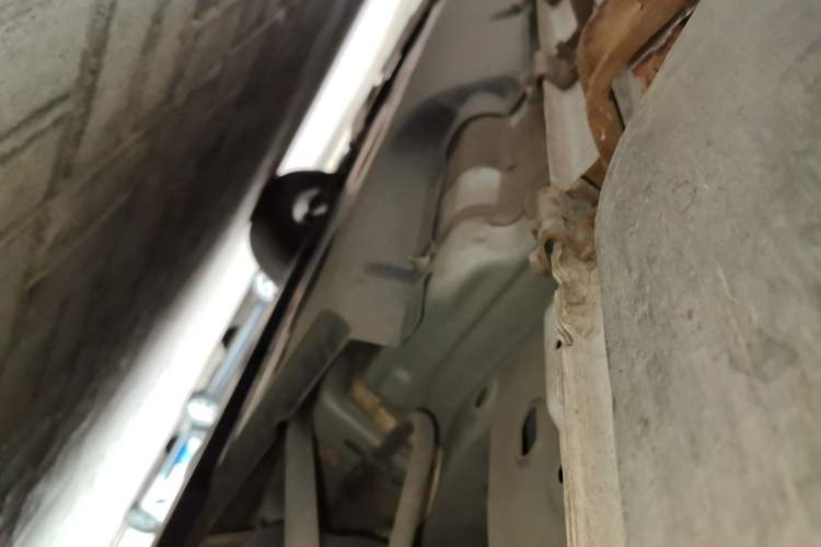 Used Nissan X-Trail 2019 2.0L CVT Smart Connect Comfort Edition 2WD Chassis Rear Left