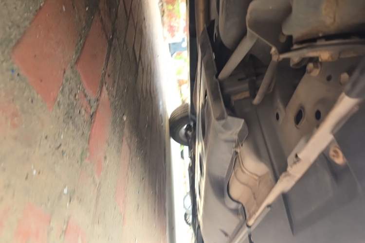 Used Nissan X-Trail 2019 2.0L CVT Smart Connect Comfort Edition 2WD Chassis Rear Right