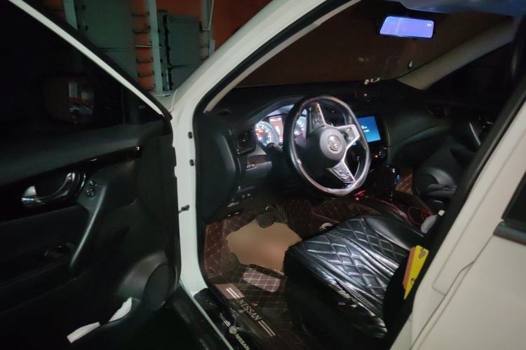 Used Nissan X-Trail 2019 2.0L CVT Smart Connect Comfort Edition 2WD Driver Seat