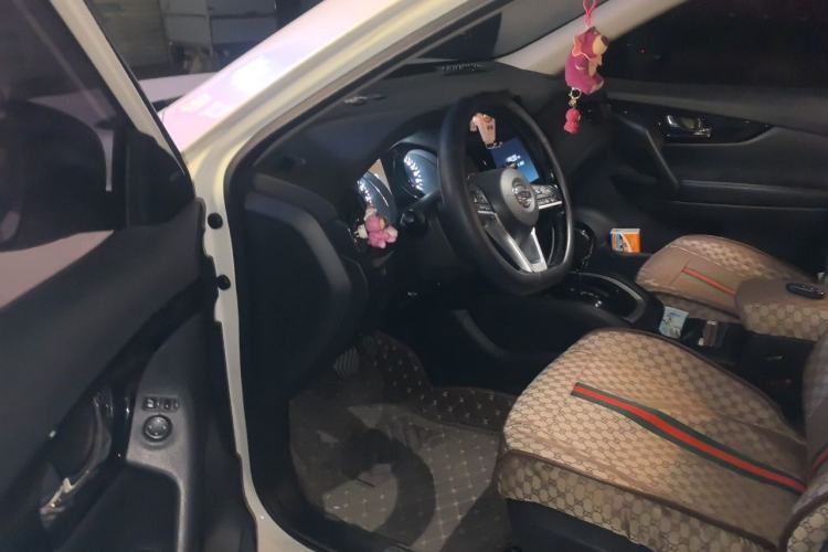 Used Nissan X-Trail 2019 2.0L CVT Smart Connect Comfort Edition 2WD Driver Seat