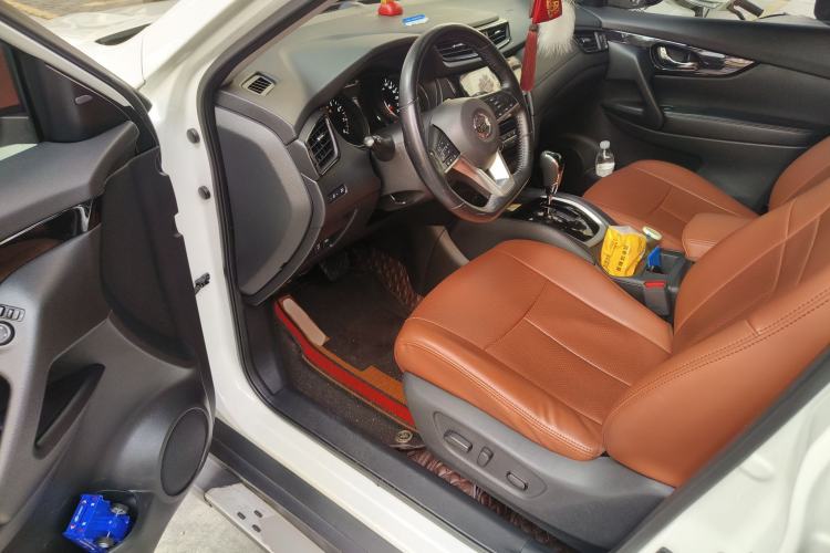 Used Nissan X-Trail 2019 2.0L CVT Smart Connect Comfort Edition 2WD Driver Seat