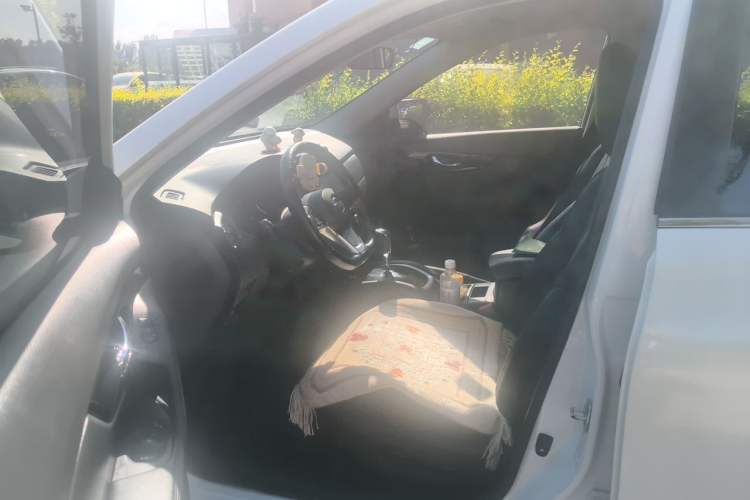 Used Nissan X-Trail 2019 2.0L CVT Smart Connect Comfort Edition 2WD Driver Seat