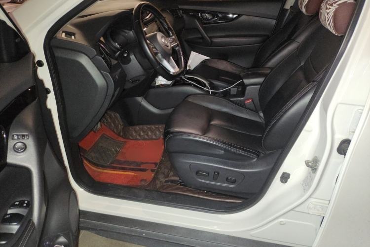 Used Nissan X-Trail 2019 2.0L CVT Smart Connect Comfort Edition 2WD Driver Seat
