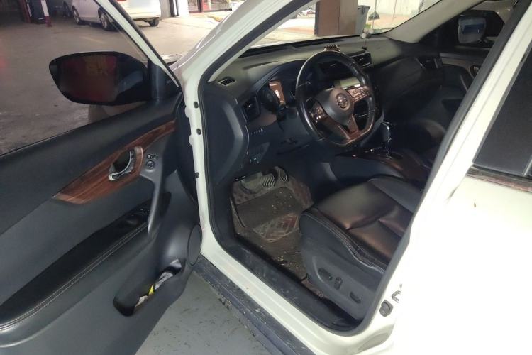 Used Nissan X-Trail 2019 2.0L CVT Smart Connect Comfort Edition 2WD Driver Seat