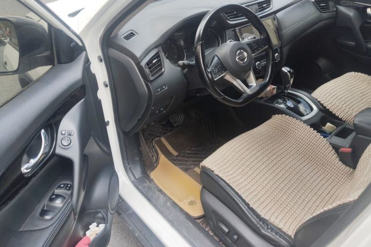 Used Nissan X-Trail 2019 2.0L CVT Comfort Edition 2WD Driver Seat