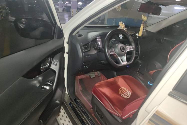 Used Nissan X-Trail 2019 2.0L CVT Smart Connect Comfort Edition 2WD Driver Seat
