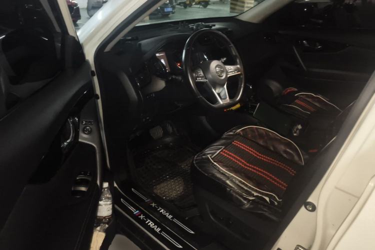 Used Nissan X-Trail 2019 2.0L CVT Smart Connect Comfort Edition 2WD Driver Seat
