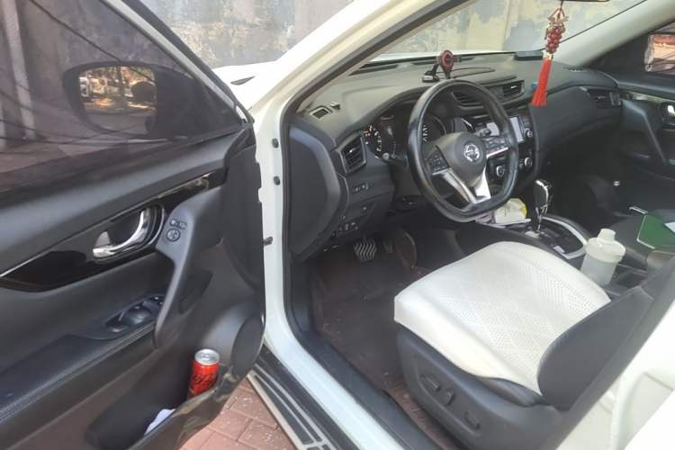 Used Nissan X-Trail 2019 2.0L CVT Comfort Edition 2WD Driver Seat