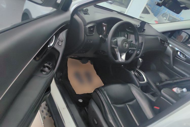 Used Nissan X-Trail 2019 2.0L CVT Smart Connect Comfort Edition 2WD Driver Seat