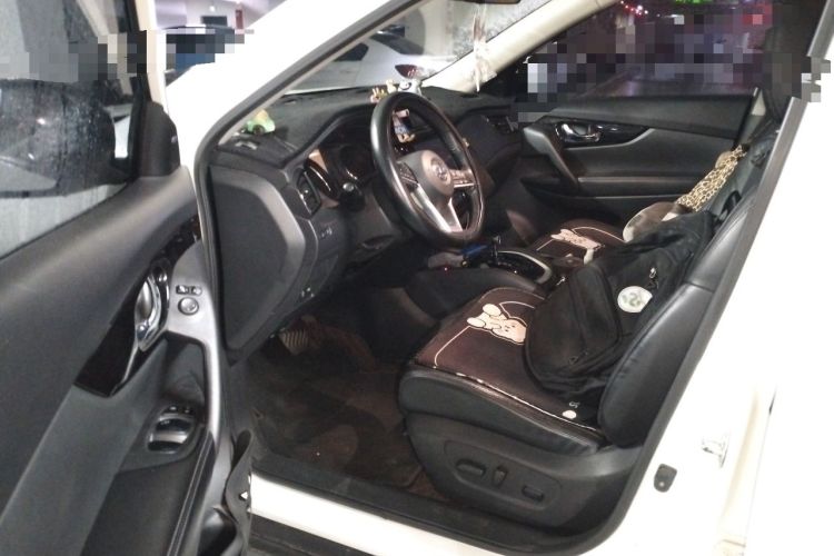 Used Nissan X-Trail 2019 2.0L CVT Smart Connect Comfort Edition 2WD Driver Seat