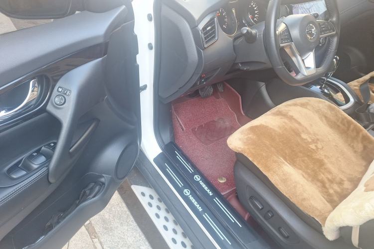 Used Nissan X-Trail 2019 2.0L CVT Comfort Edition 2WD Driver Seat