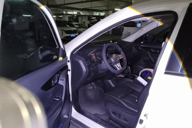 Used Nissan X-Trail 2019 2.0L CVT Smart Connect Comfort Edition 2WD Driver Seat