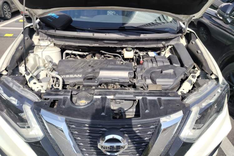 Used Nissan X-Trail 2019 2.0L CVT Comfort Edition 2WD Engine Bay