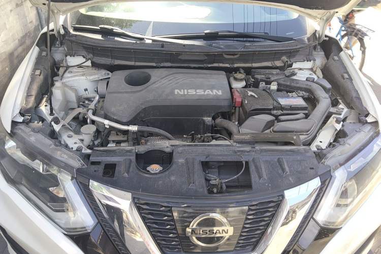 Used Nissan X-Trail 2019 2.5L CVT Smart Connect Luxury Edition 4WD Engine Bay