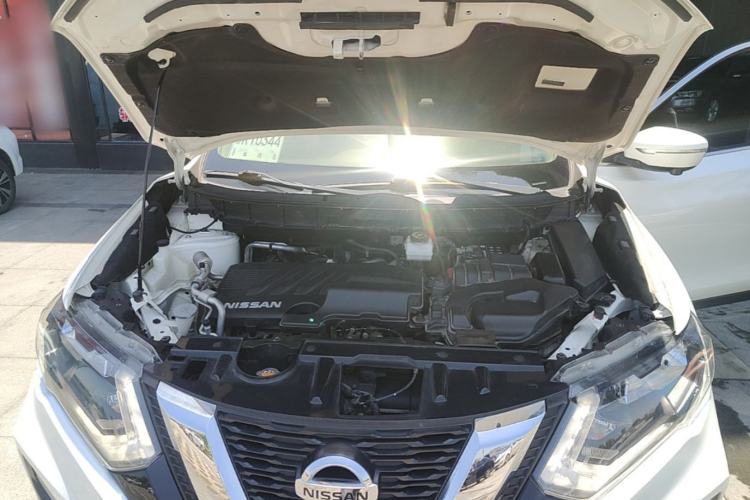 Used Nissan X-Trail 2019 2.0L CVT Comfort Edition 2WD Engine Bay