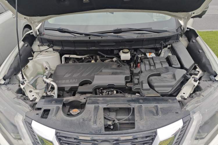 Used Nissan X-Trail 2019 2.0L CVT Comfort Edition 2WD Engine Bay