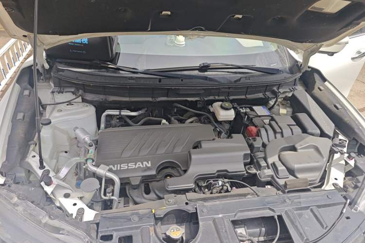 Used Nissan X-Trail 2019 2.0L CVT Comfort Edition 2WD Engine Bay