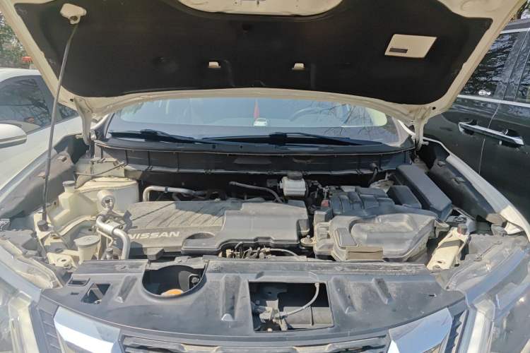 Used Nissan X-Trail 2019 2.0L CVT Comfort Edition 2WD Engine Bay