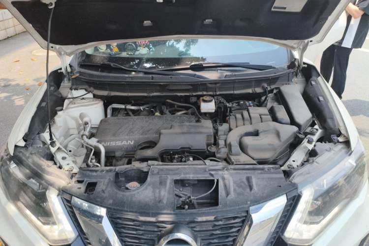 Used Nissan X-Trail 2019 2.0L CVT Smart Connect Comfort Edition 2WD Engine Bay