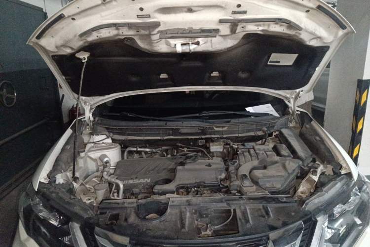Used Nissan X-Trail 2019 2.0L CVT Smart Connect Comfort Edition 2WD Engine Bay