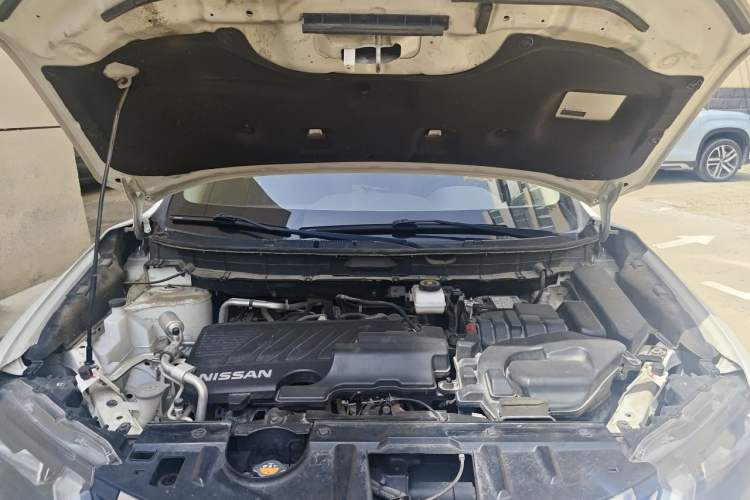 Used Nissan X-Trail 2019 2.0L CVT Comfort Edition 2WD Engine Bay