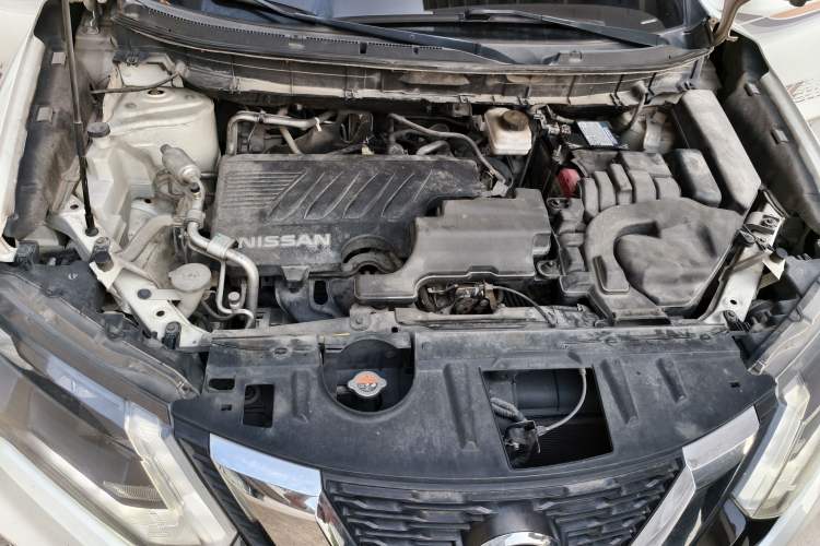 Used Nissan X-Trail 2019 2.0L CVT Comfort Edition 2WD Engine Bay