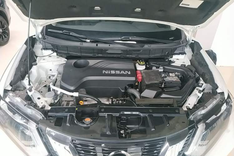 Used Nissan X-Trail 2019 2.5L CVT Smart Connect Luxury Edition 4WD Engine Bay