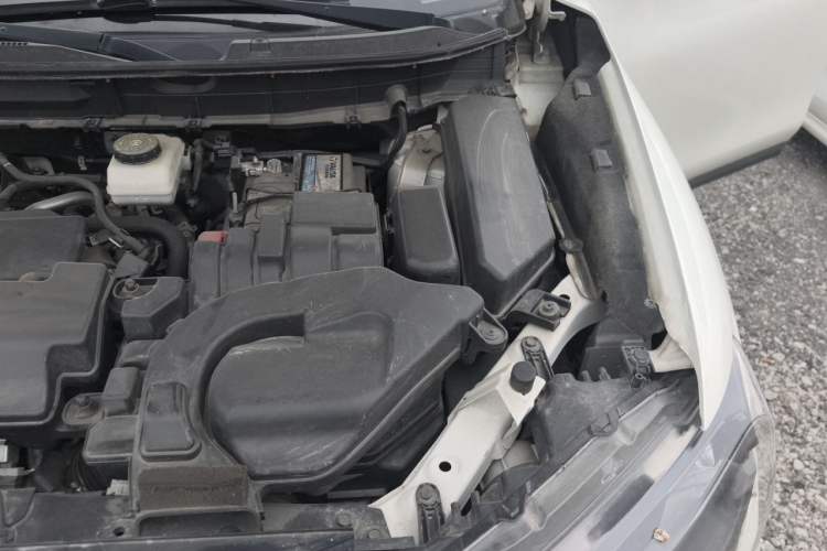 Used Nissan X-Trail 2019 2.0L CVT Smart Connect Comfort Edition 2WD Engine Bay Left