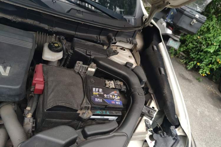 Used Nissan X-Trail 2019 2.5L CVT Smart Connect Luxury Edition 4WD Engine Bay Left